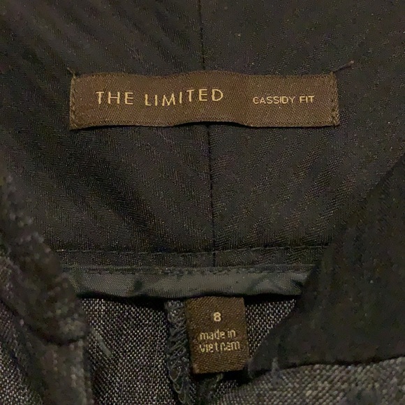 The Limited shorts - Picture 3 of 5